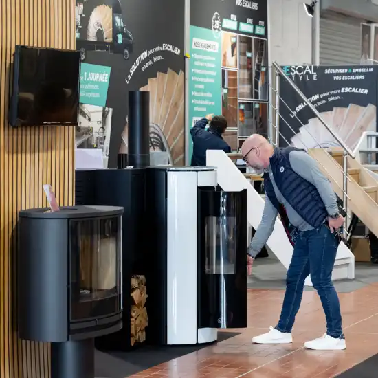 Des solutions de chauffage au bois au Salon Habitat Angers 2024